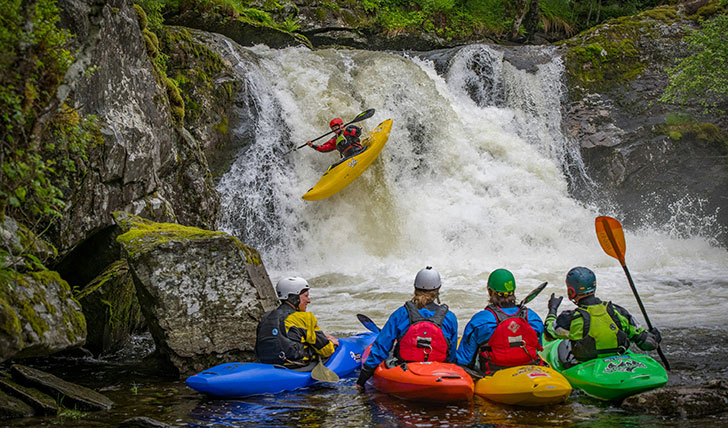 kayaking team building